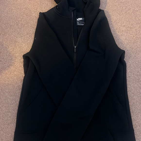 Nike jacket - Picture 2 of 4